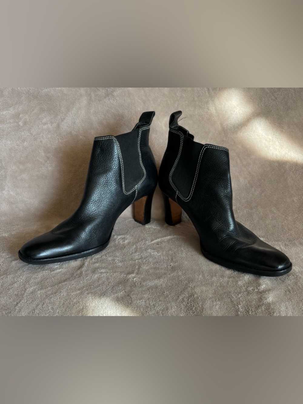 Ralph Lauren Black Leather Ankle Stretch Booties with White Stitching Women’s 6